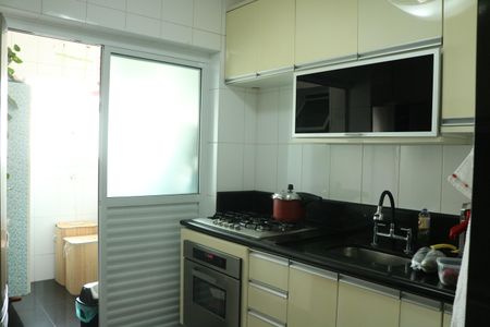 Apartamento à venda com 84m², 3 quartos e 2 vagasCozinha