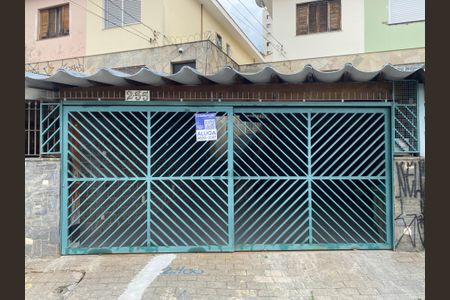 Casa para alugar com 145m², 3 quartos e 2 vagasFachada