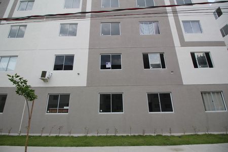 Apartamento para alugar com 45m², 2 quartos e 1 vagaFachada com Placa