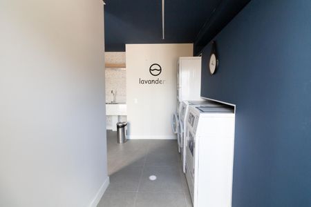 Apartamento para alugar com 45m², 2 quartos e 1 vaga Apartamento para alugar com 45m², 2 quartos e 1 vagaÁrea comum - Lavanderia