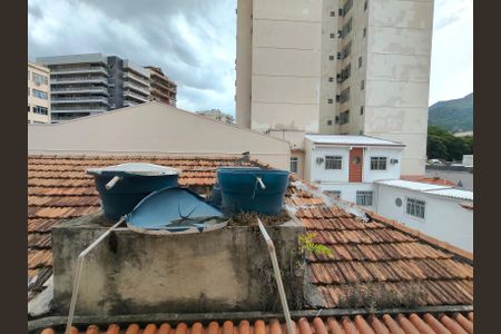 Apartamento à venda com 65m², 2 quartos e sem vagaÁrea de Serviço