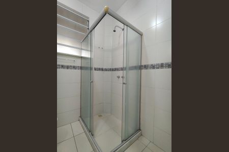 Apartamento à venda com 65m², 2 quartos e sem vagaBanheiro Corredor