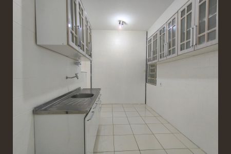 Apartamento à venda com 65m², 2 quartos e sem vagaCozinha