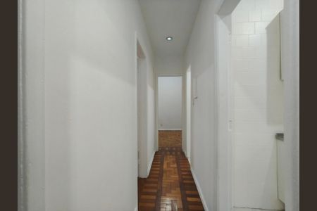 Apartamento à venda com 65m², 2 quartos e sem vagaCorredor