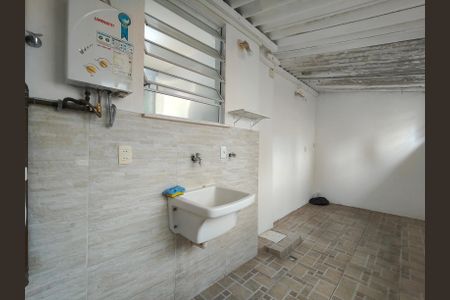 Apartamento à venda com 65m², 2 quartos e sem vagaÁrea de Serviço