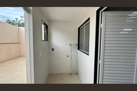 Casa de condomínio para alugar com 300m², 5 quartos e 4 vagasÁrea de Serviço