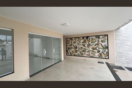 Casa de condomínio para alugar com 300m², 5 quartos e 4 vagasVaranda