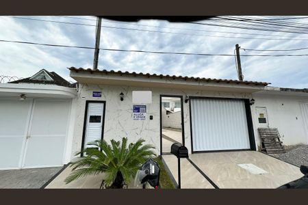 Casa de condomínio para alugar com 300m², 5 quartos e 4 vagasPlaquinha 