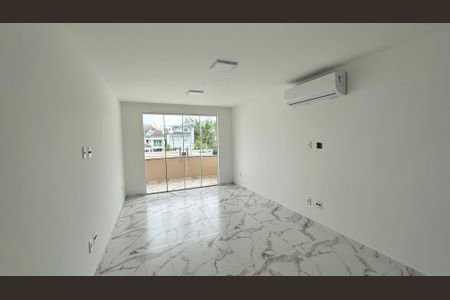 Casa de condomínio para alugar com 300m², 5 quartos e 4 vagasQuarto 2