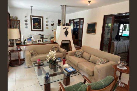 Casa à venda com 3 quartos, 662m² em Freguesia (Jacarepaguá), Rio de Janeiro