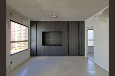 Apartamento à venda com 70m², 1 quarto e 1 vaga