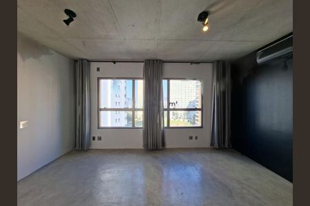 Apartamento à venda com 70m², 1 quarto e 1 vaga