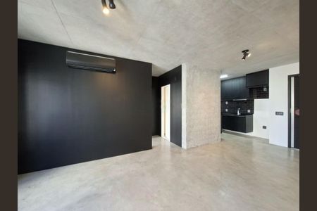 Apartamento à venda com 70m², 1 quarto e 1 vaga