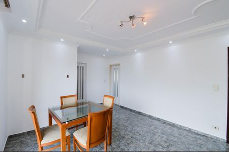 Sala de apartamento à venda com 2 quartos, 65m² em Vila Rosalia, Guarulhos