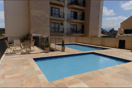 Apartamento à venda com 65m², 2 quartos e 1 vagaÁrea comum - Piscina