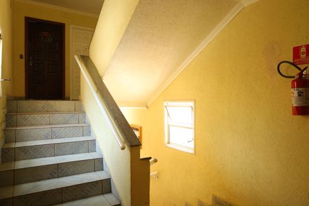 Apartamento para alugar com 50m², 2 quartos e 1 vagaÁrea comum - Saguão do andar