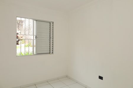 Quarto 1 de apartamento para alugar com 2 quartos, 50m² em Conjunto Residencial José Bonifácio, São Paulo