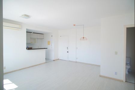 Sala de apartamento para alugar com 2 quartos, 70m² em Vila Ipiranga, Porto Alegre