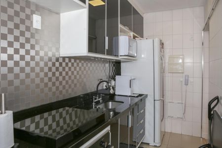 Apartamento à venda com 67m², 2 quartos e 1 vaga Apartamento à venda com 67m², 2 quartos e 1 vagaCozinha e Área de Serviço