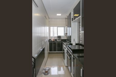 Apartamento à venda com 67m², 2 quartos e 1 vaga Apartamento à venda com 67m², 2 quartos e 1 vagaCozinha e Área de Serviço