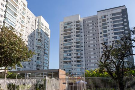 Apartamento à venda com 67m², 2 quartos e 1 vaga Apartamento à venda com 67m², 2 quartos e 1 vagaFachada