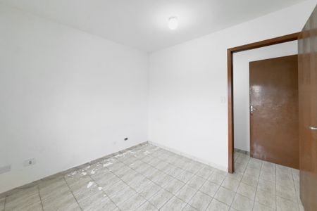 Casa para alugar com 150m², 2 quartos e 2 vagasQuarto