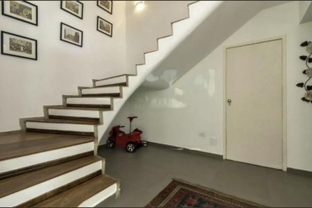 Casa à venda com 550m², 4 quartos e 6 vagas