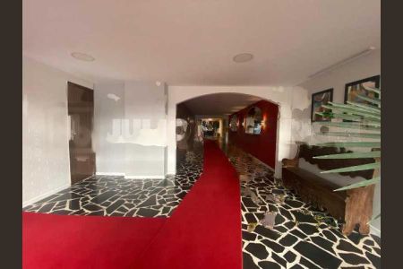 Apartamento à venda com 2 quartos, 61m² em Copacabana, Rio de Janeiro