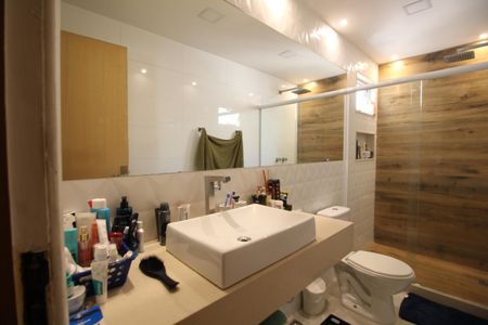 Casa de condomínio à venda com 160m², 3 quartos e 2 vagasQuarto 3 - Suíte