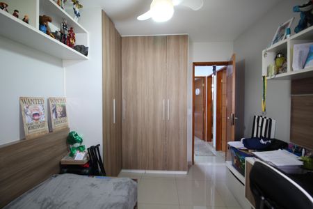 Casa de condomínio à venda com 160m², 3 quartos e 2 vagasQuarto 1