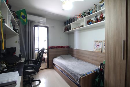 Casa de condomínio à venda com 160m², 3 quartos e 2 vagasQuarto 1