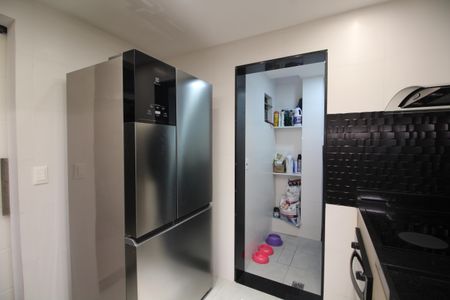 Casa de condomínio à venda com 160m², 3 quartos e 2 vagasCozinha