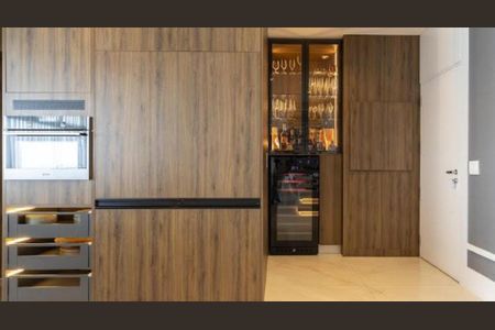 Apartamento à venda com 225m², 2 quartos e 4 vagas Apartamento à venda com 225m², 2 quartos e 4 vagasFoto 11