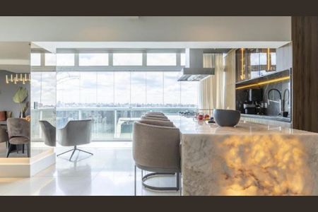 Apartamento à venda com 225m², 2 quartos e 4 vagas Apartamento à venda com 225m², 2 quartos e 4 vagasFoto 02