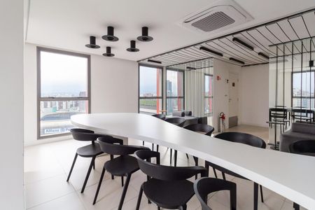 Studio à venda com 18m², 1 quarto e 1 vaga Studio à venda com 18m², 1 quarto e 1 vagaÁrea comum - Salão de festas