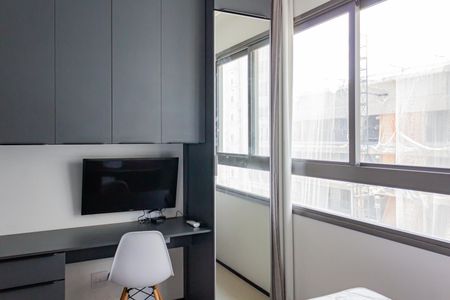Studio à venda com 18m², 1 quarto e 1 vaga Studio à venda com 18m², 1 quarto e 1 vagaSala/Quarto