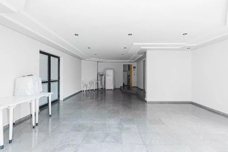 Apartamento à venda com 74m², 2 quartos e 1 vagaSalão de Festas