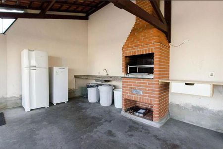 Apartamento à venda com 74m², 2 quartos e 1 vagaChurrasqueira