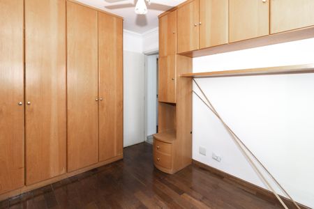 Apartamento à venda com 74m², 2 quartos e 1 vagaSuíte