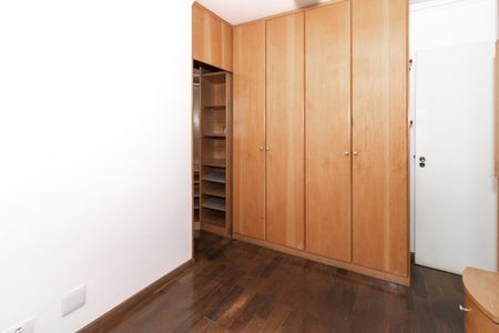 Apartamento à venda com 74m², 2 quartos e 1 vagaSuíte