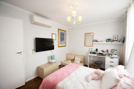 Apartamento à venda com 170m², 3 quartos e 1 vaga Apartamento à venda com 170m², 3 quartos e 1 vagaquarto 1