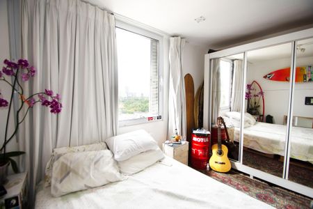 Apartamento à venda com 170m², 3 quartos e 1 vaga Apartamento à venda com 170m², 3 quartos e 1 vagaquarto 2