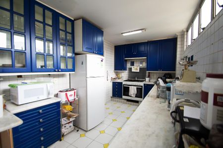 Apartamento à venda com 170m², 3 quartos e 1 vaga Apartamento à venda com 170m², 3 quartos e 1 vagacozinha