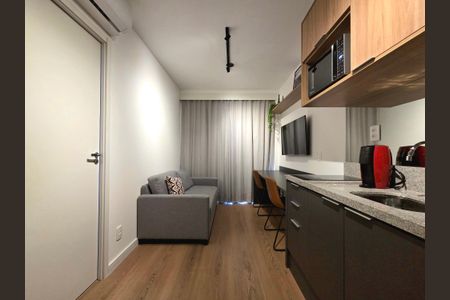 Sala/Cozinha de apartamento para alugar com 1 quarto, 28m² em Moema, São Paulo
