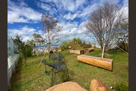 Apartamento à venda com 75m², 2 quartos e 1 vaga