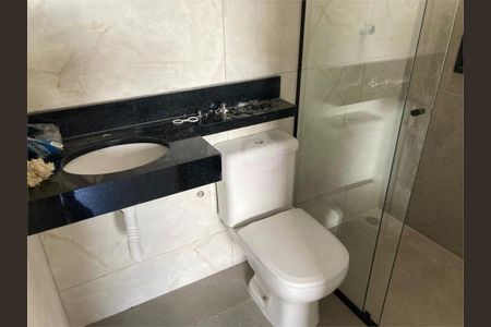 Casa à venda com 3 quartos, 140m² em Cupecê, São Paulo