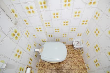 Casa à venda com 107m², 3 quartos e 2 vagasÁrea de Serviço - Banheiro