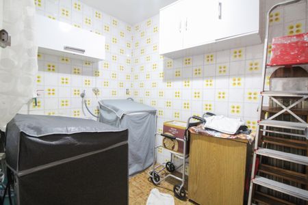 Casa à venda com 107m², 3 quartos e 2 vagasÁrea de Serviço - Lavanderia