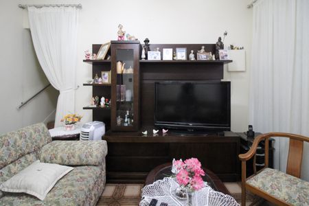 Casa à venda com 107m², 3 quartos e 2 vagasCasa 2 - Sala