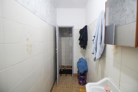 Casa à venda com 107m², 3 quartos e 2 vagasCasa 1 - Banheiro